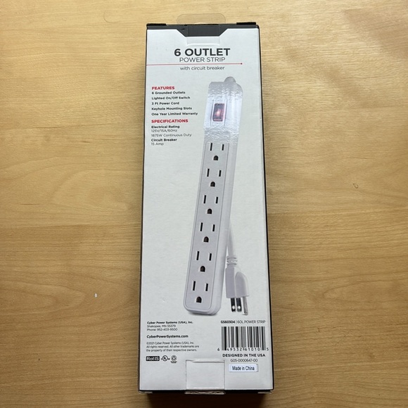 CyberPower 6 outlet power strip with circuit breaker - Picture 2 of 2